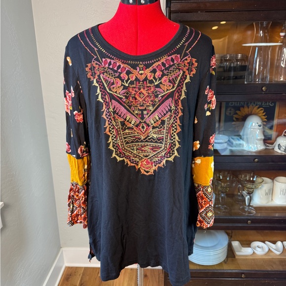 Calessa Black Boho Embroidered Floral Tunic Top Mixed Print Sleeve Size L - Picture 1 of 7